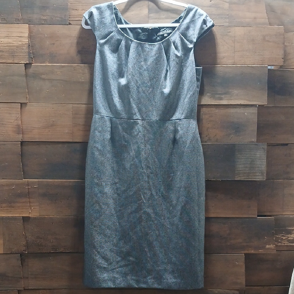 Isabella Demarco Capped Sleeve Tweed Drr